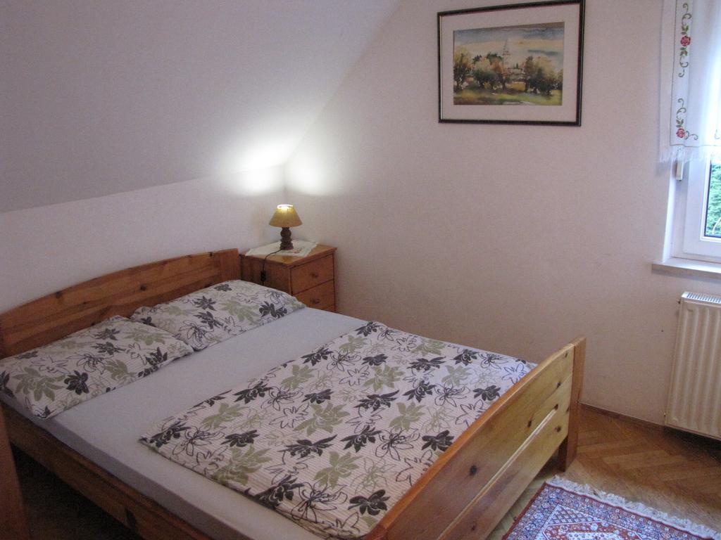 Guesthouse Zorko Gostilna Domen Smarjeske Toplice Eksteriør bilde